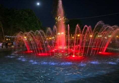 В Симферополе к Новенькому году запустят очередной световой фонтан