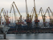 В Китае построят самое сильное в мире судно c кранами / Новинки / Finance.ua