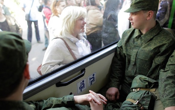 За год в армию РФ призвали около пяти тысяч крымчан – правозащитница