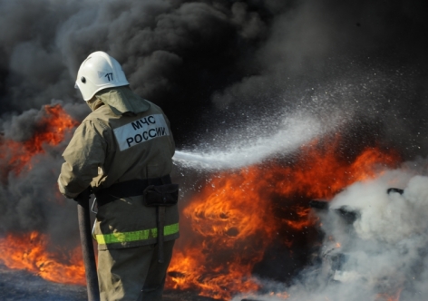 В Крыму ночкой пламенел магазин, на пожарах погибли два человека