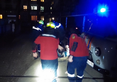 В Крыму на Рождество мужчина свалился в траншею, а 21-летний юноша сорвался с 15-метровой высоты