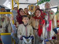 В Ветхий Новейший год по Николаеву ездит «рождественский троллейбус»(ФОТО)
