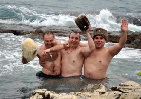 Где в Крыму можнож будет искупаться на Крещение [список мест]