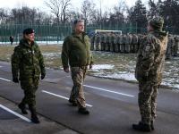 Опасности для сохранности Украины, Европы и мира остаются высочайшими - Порошенко