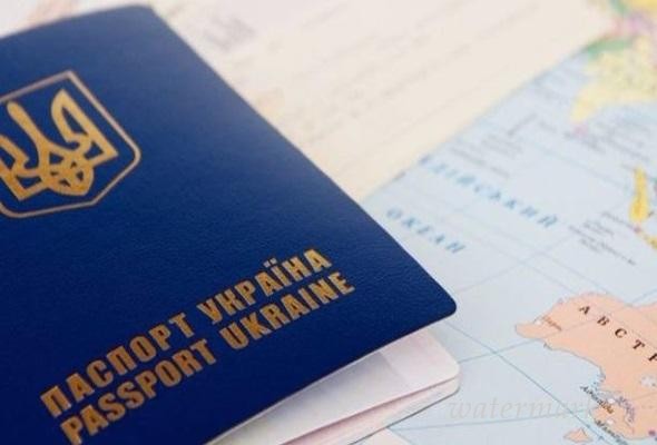 Полиграфкомбинат «Украина» убыстрил процесс печати загранпаспортов