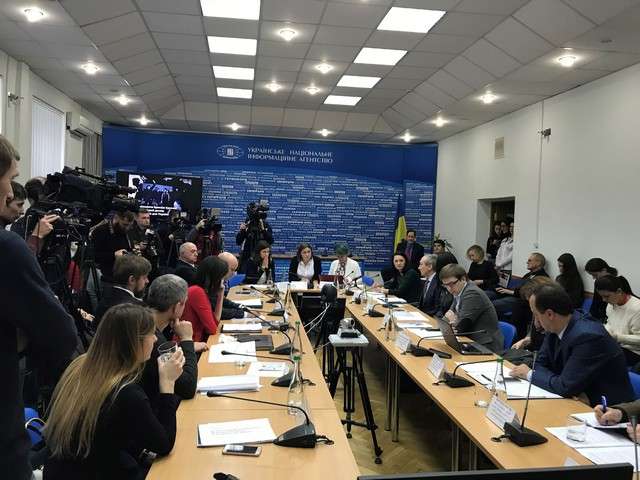 Голова Комітету у закордонних справах Ганна Гопко брала участь у круглому столі: "Як звільнити бранців Кремля?Міжнародний досвід та висновки для України"