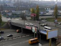 В Киеве окрестили предпосылки падения железо бетона с Воздухофлотского моста(фото, обновлено)