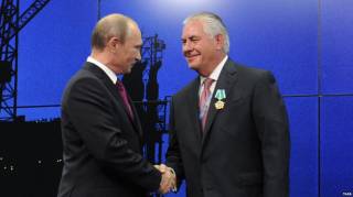 Компания, благодаря которой госсекретарь США получил от Путина «Орден дружбы», порвала дела с Россией