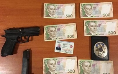 СБУ задержала полицейских "крышевавших" наркоторговцев