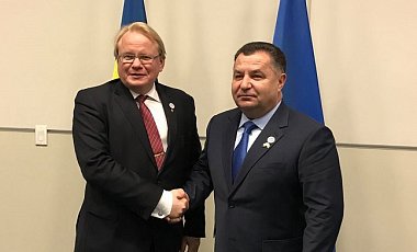 В Украину с визитом едет министр защиты Швеции
