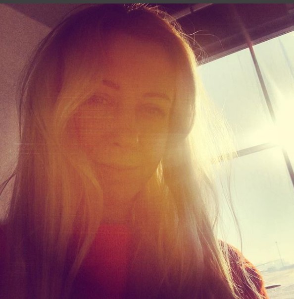 Тоня Матвиенко поделилась солнечным селфи