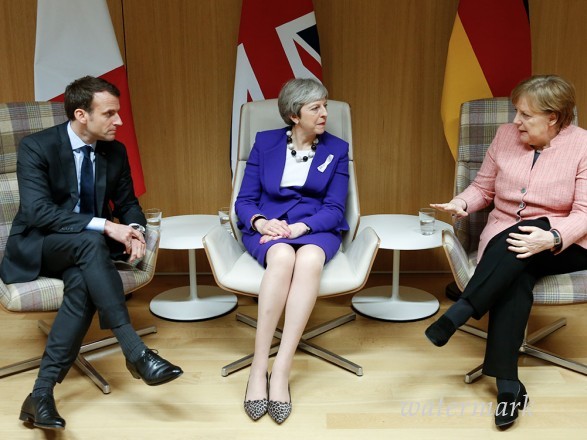Мэй, Макрона и Меркель договорились о ответе Рф из-за "дела Скрипаля"
