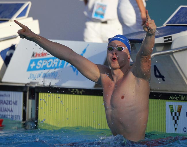 Андрей Говоров – чемпион Европы в плавании на 50 м баттерфляем