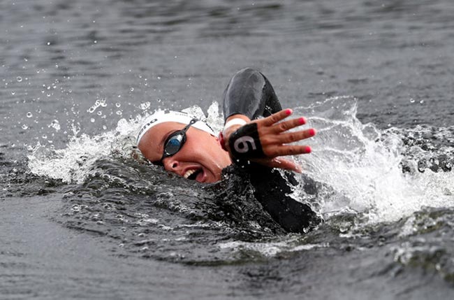 Голландка Ван Рувендаль – чемпионка Европы в плавании на 5 км; Панчишко – 14-я