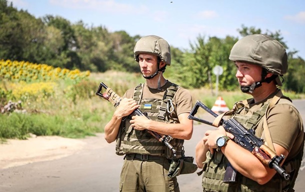На Донбассе задержали троих подозреваемых в сотрудничестве с ДНР