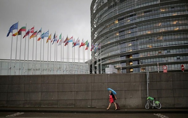 В ЕС скептически восприняли планы по Конституции