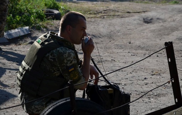 Сутки на Донбассе: зафиксировано 25 обстрелов